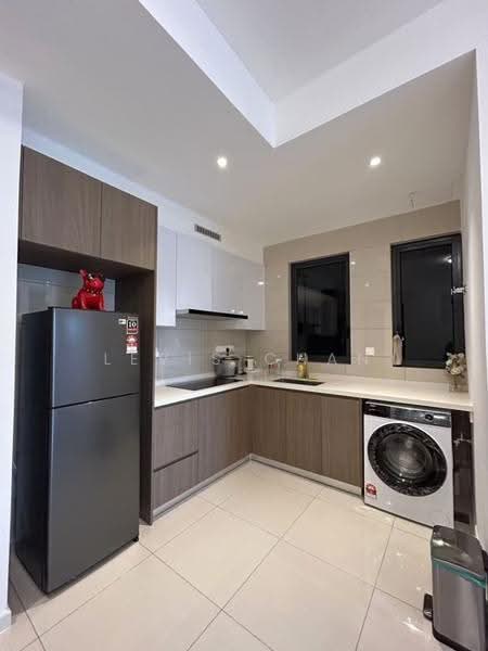 Apartment for Rent at V Residence Suites @ Sunway Velocity - Levis Chan - Kitchen - PropertyGuru.com.my