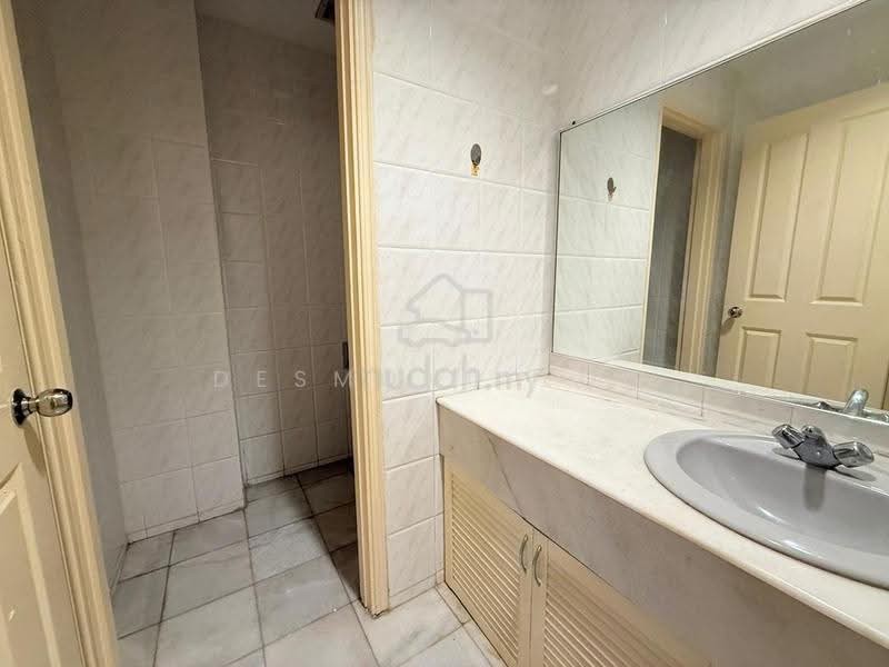 Condominium for Rent at Contessa - Desmond Low - Bathroom - PropertyGuru.com.my