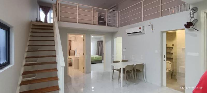 Kediaman Servis untuk Dijual di Arte Cheras - David Chee - Living Room - PropertyGuru.com.my