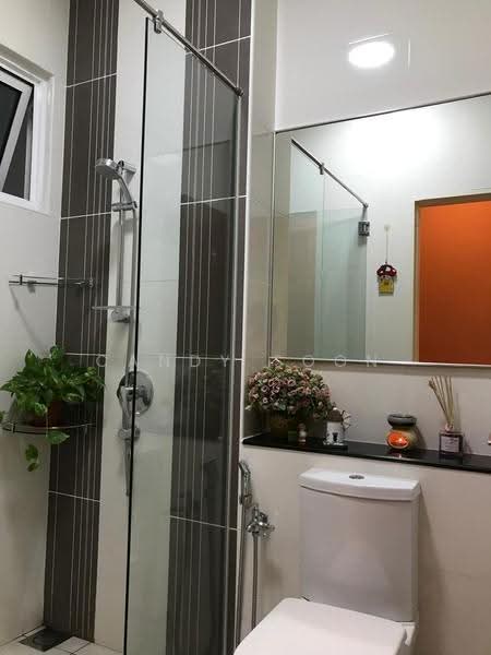 Rumah Teres 3-Tingkat untuk Dijual di Bandar Sungai Long (Selangor) - Candy Soon - Bathroom - PropertyGuru.com.my