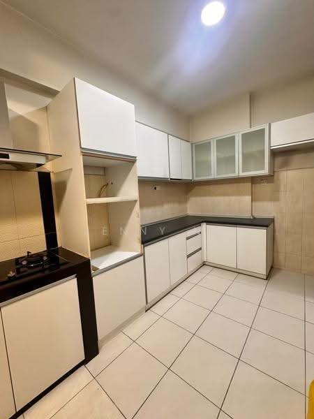Pangsapuri untuk Dijual di Avilla Apartments - Jenny Ng - Kitchen - PropertyGuru.com.my
