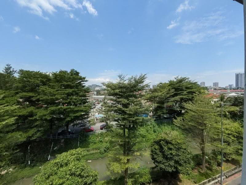 Townhouse for Sale in Taman Pandan Indah (Ampang) - Azli Ibrahim - Exterior - PropertyGuru.com.my