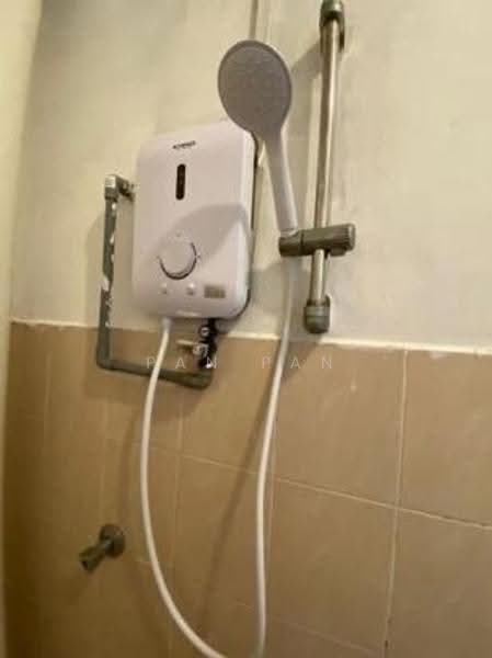 Apartment for Rent at Lake View Suites - Pan Pan - PropertyGuru.com.my