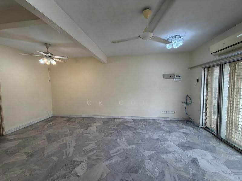 Rumah Teres 2.5-Tingkat untuk Dijual di Bayan Lepas (Penang) - CK Goh - Living Room - PropertyGuru.com.my