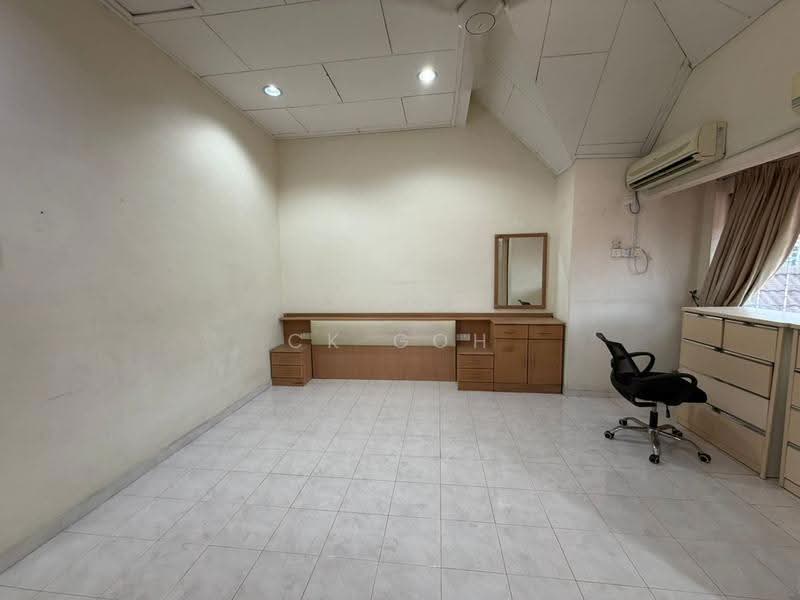 Rumah Teres 2.5-Tingkat untuk Dijual di Bayan Lepas (Penang) - CK Goh - Bedroom - PropertyGuru.com.my