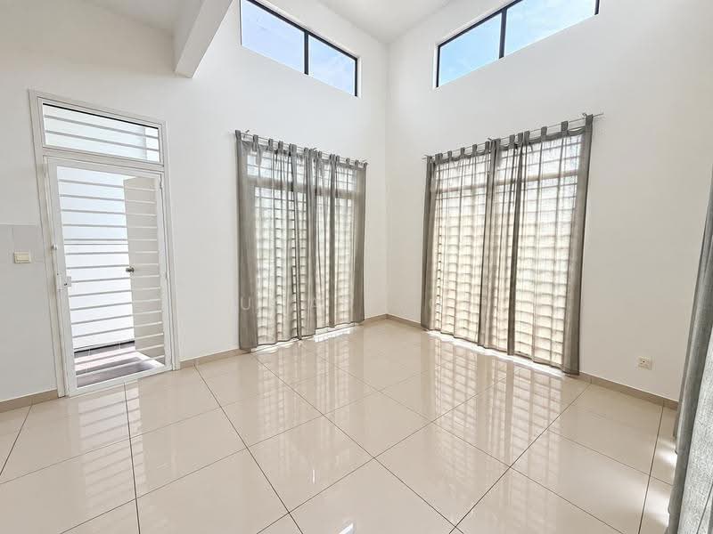 2-storey Terraced House for Sale in Eco Grandeur (Puncak Alam) - Lucas Loh - Living Room - PropertyGuru.com.my