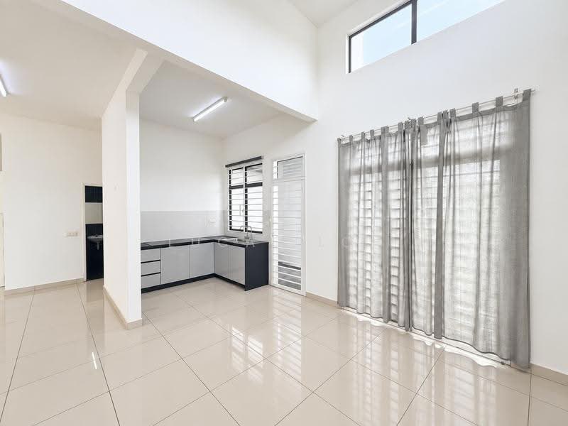 2-storey Terraced House for Sale in Eco Grandeur (Puncak Alam) - Lucas Loh - Kitchen - PropertyGuru.com.my