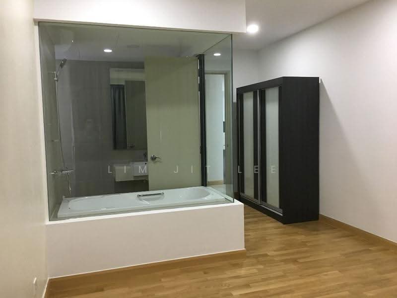 Service Residence for Sale at KL Gateway Residences - Lim Jit Lee - Bathroom - PropertyGuru.com.my