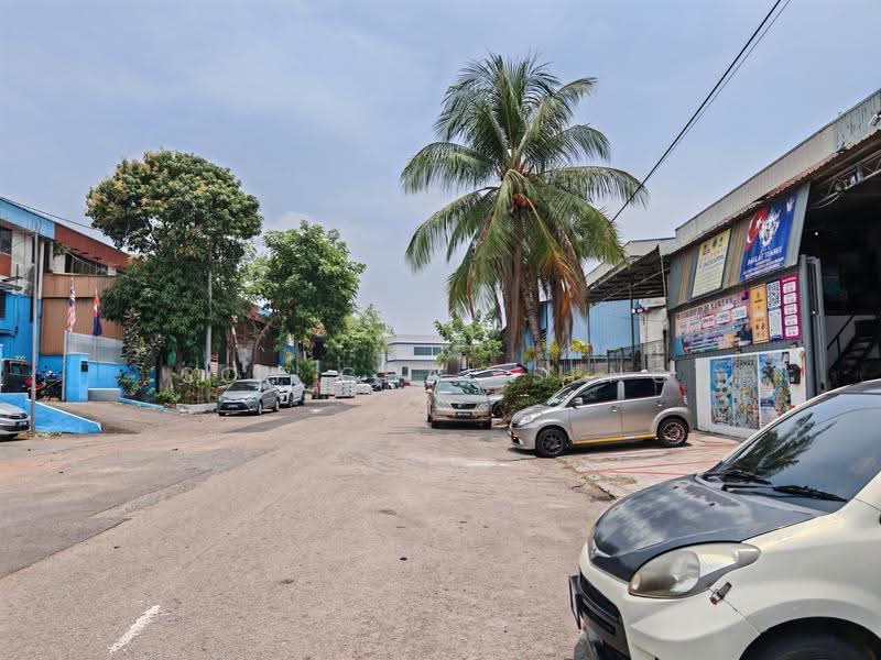 Factory for Rent in Taman Perindustrian Cemerlang (Ulu Tiram) - Soh Chai Seng - PropertyGuru.com.my