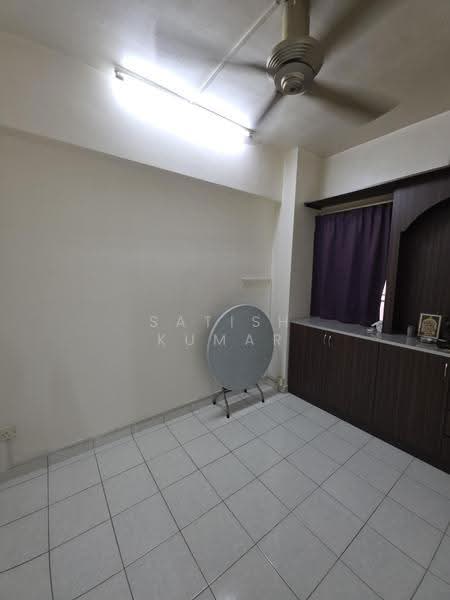 Pangsapuri untuk Dijual di Sri Dahlia - Satish Kumar - PropertyGuru.com.my