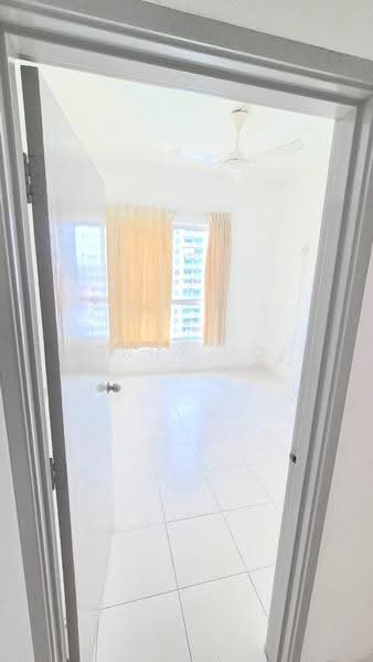 Condominium for Sale at The Golden Triangle Condominium - Kenny Ooi - Interior - PropertyGuru.com.my