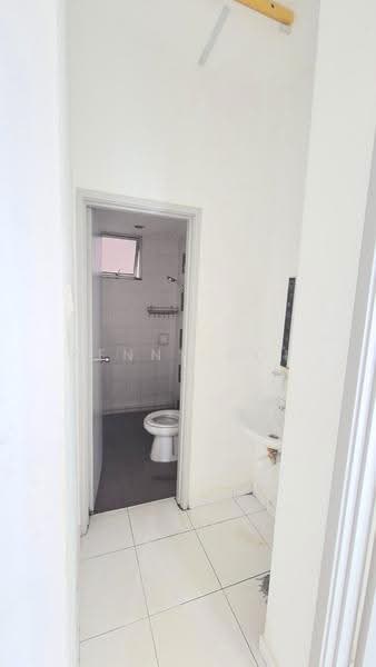Condominium for Sale at The Golden Triangle Condominium - Kenny Ooi - Bathroom - PropertyGuru.com.my