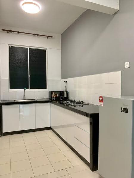 Kondominium untuk Disewa di The Oasis - Jane Ang - Kitchen - PropertyGuru.com.my