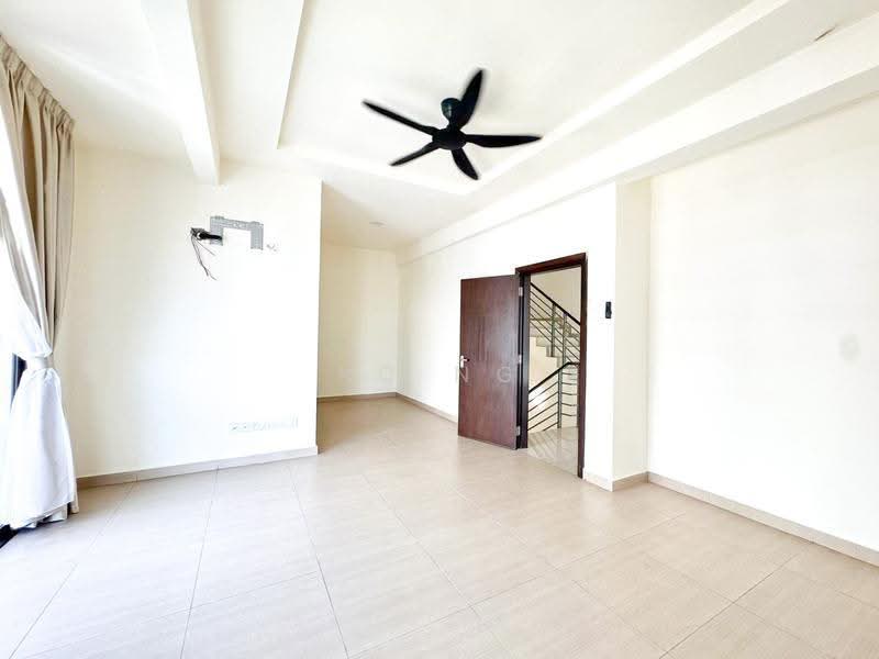 Rumah Berkembar untuk Disewa di Cheras (Selangor) - KC Ng - Living Room - PropertyGuru.com.my