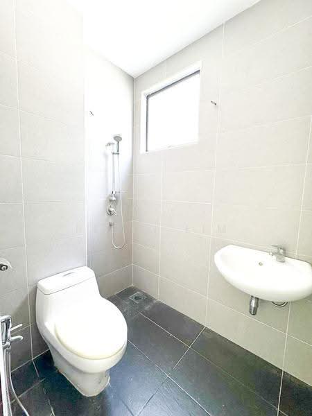 Rumah Berkembar untuk Disewa di Cheras (Selangor) - Peggy Lim - Bathroom - PropertyGuru.com.my