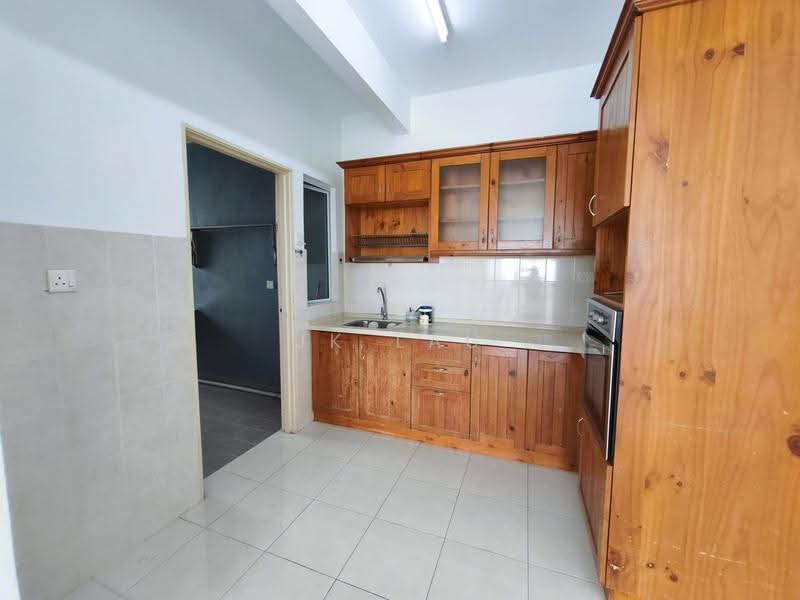Condominium for Sale at Koi Kinrara - JK Lau - Kitchen - PropertyGuru.com.my