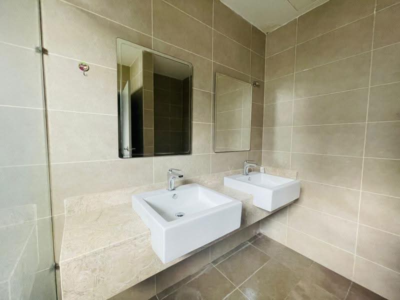 Semi-Detached House for Rent in Desa Petaling (Kuala Lumpur) - Tee Bee Yong - Bathroom - PropertyGuru.com.my