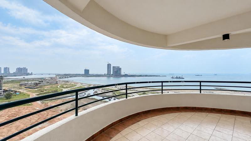 Condominium for Rent at Silverton Condominium - Victor Ch'ng - Balcony - PropertyGuru.com.my