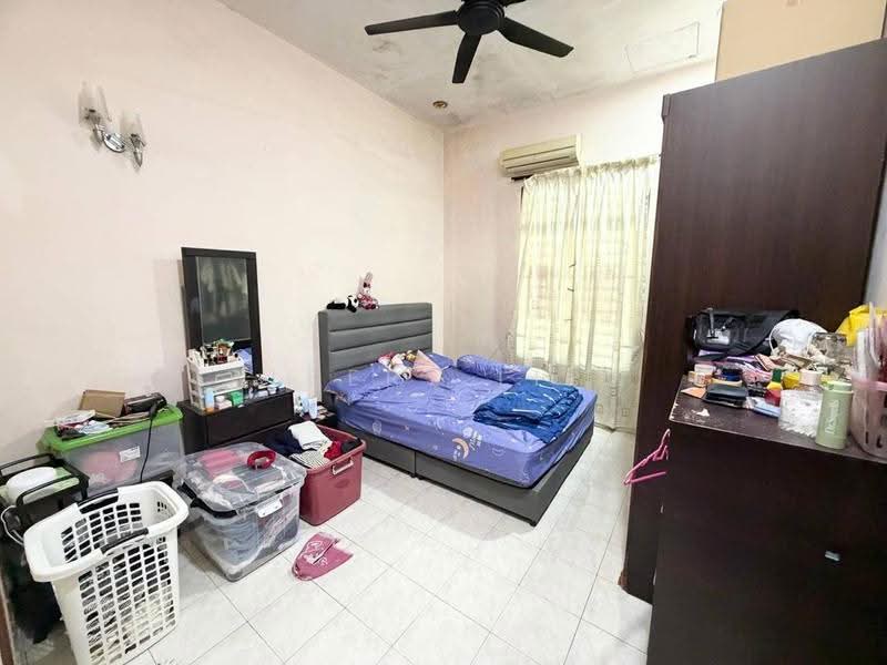 1-storey Terraced House for Sale in Taman Pulai Utama (Skudai) - Albert Liew - Bedroom - PropertyGuru.com.my