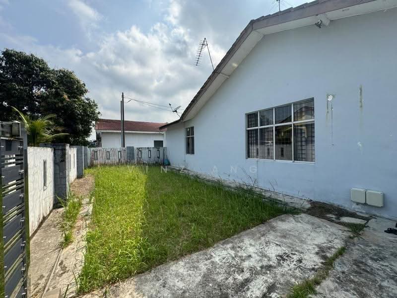 Terraced House for Sale in Muar (Johor) - Vinz Ang - PropertyGuru.com.my