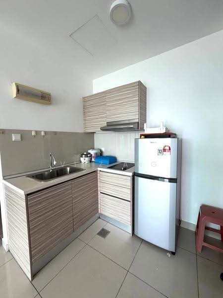 Kondominium untuk Dijual di PARC Regency (Residensi Masai) - Vinz Ang - Kitchen - PropertyGuru.com.my