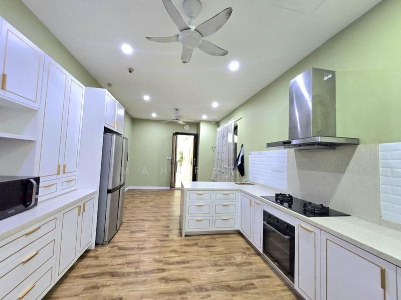 Bungalow House for Sale in KL City Centre (Kuala Lumpur) - Mahirah . - Kitchen - PropertyGuru.com.my
