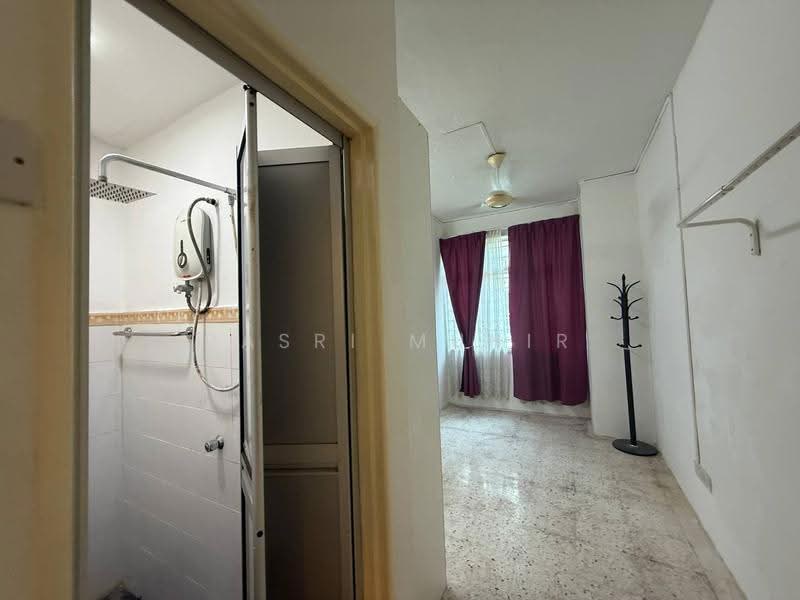 Apartment for Sale at Sri Kayangan (Casa Desira) - Basri Munir - Bathroom - PropertyGuru.com.my