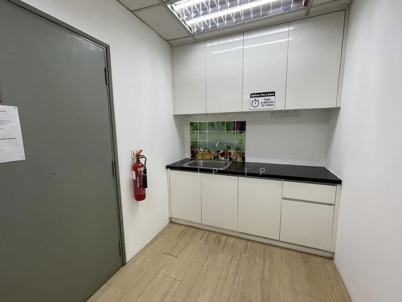 Retail Space for Rent in Bukit Bintang (KL City Centre) - Tom Ip - Kitchen - PropertyGuru.com.my