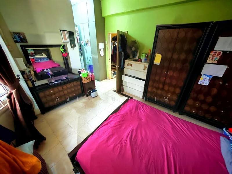 2-storey Terraced House for Sale in Ampang (Selangor) - Azli Ibrahim - Bedroom - PropertyGuru.com.my