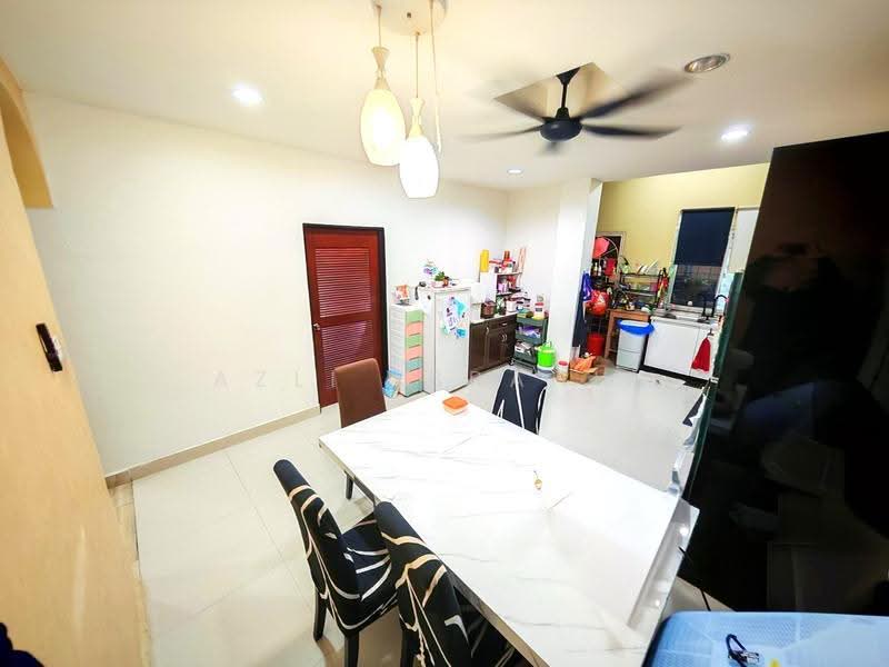 2-storey Terraced House for Sale in Ampang (Selangor) - Azli Ibrahim - Dining Room - PropertyGuru.com.my