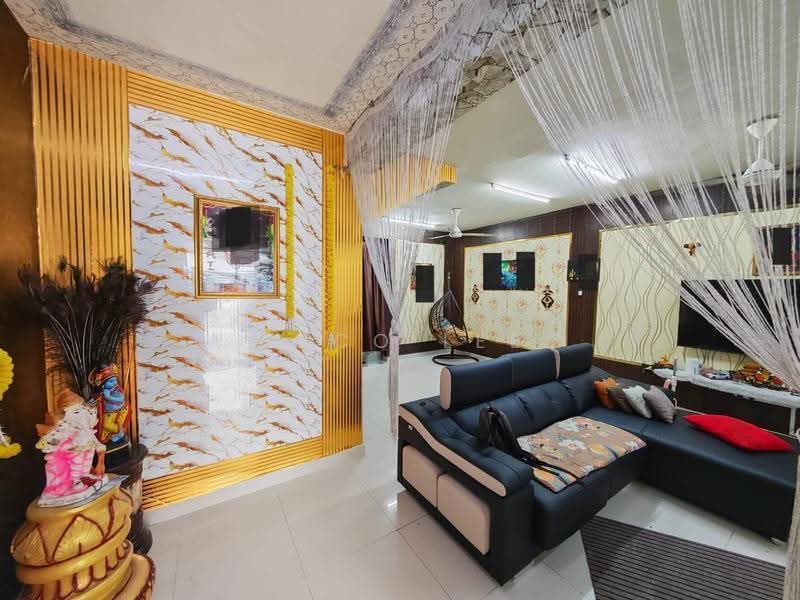 2-storey Terraced House for Sale in Johor Bahru (Johor) - Coco Lee - Living Room - PropertyGuru.com.my