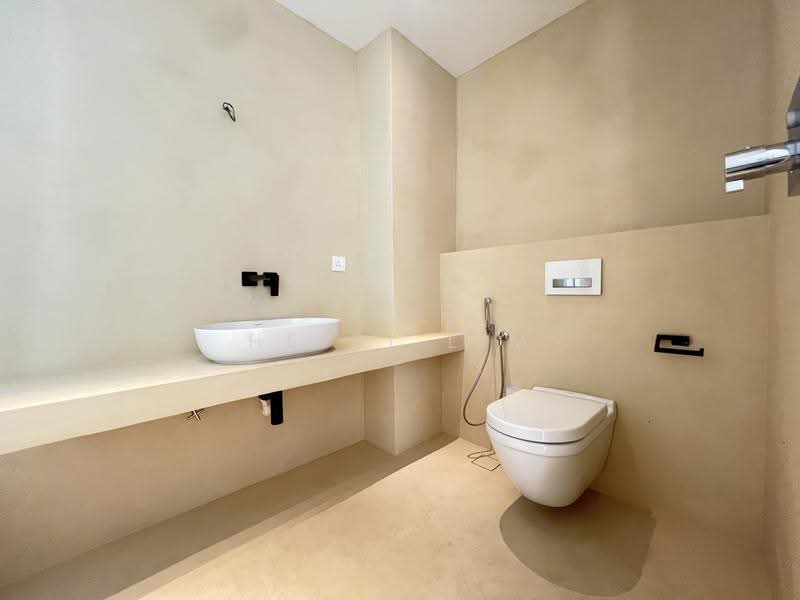 Rumah Berkembar untuk Dijual di Mont Kiara (Kuala Lumpur) - Heidi Lim - Bathroom - PropertyGuru.com.my