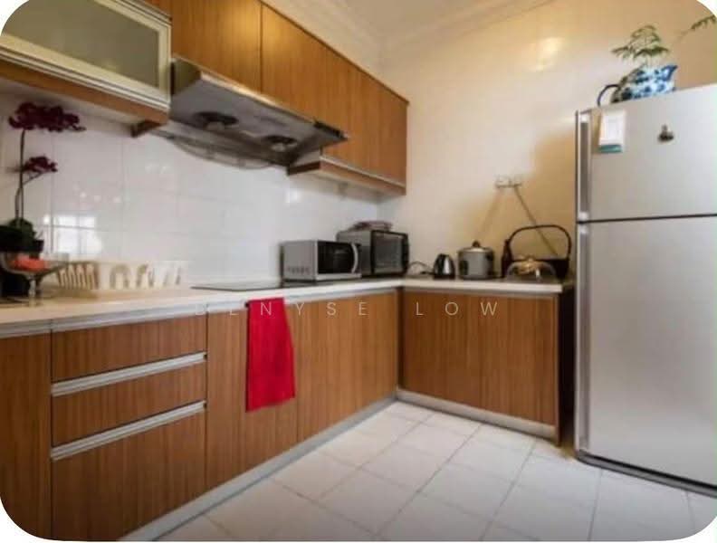 Kondominium untuk Dijual di Paramount View - Denyse Low - Kitchen - PropertyGuru.com.my