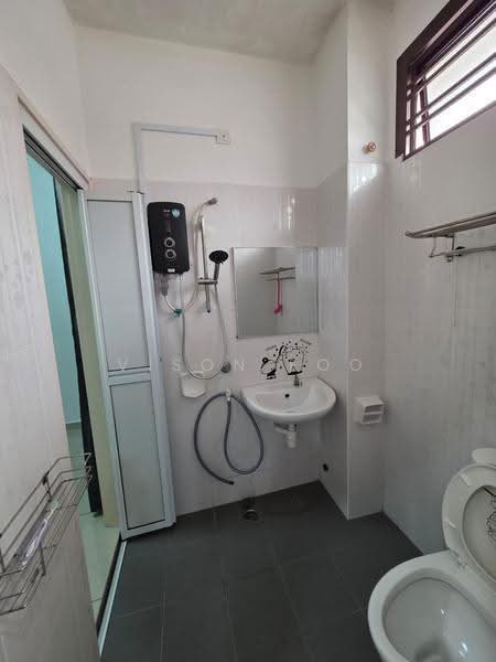 Rumah Teres 2-Tingkat untuk Disewa di Skudai (Johor) - Vison Foo - Bathroom - PropertyGuru.com.my