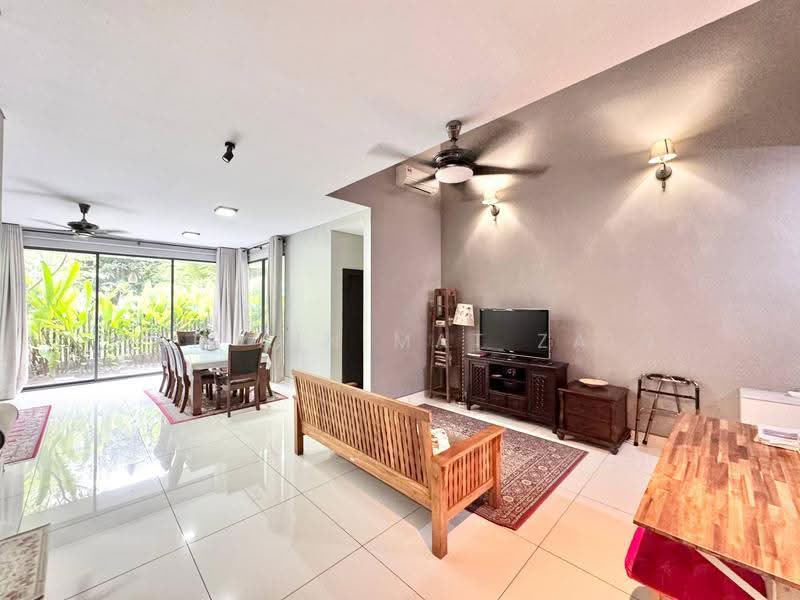 3-storey Terraced House for Sale in Laman Glenmarie (Shah Alam) - Nur Ain Mat Zain - PropertyGuru.com.my