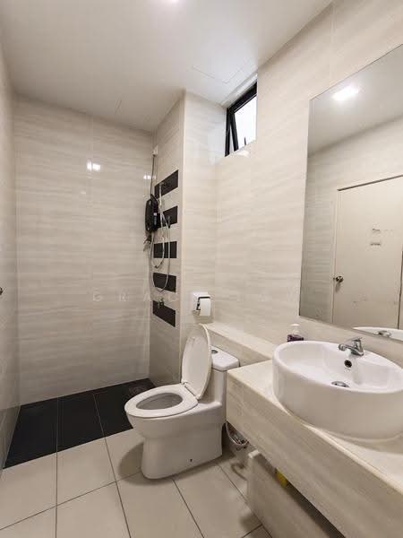 Service Residence for Sale at D'Summit Residences - Grace Low - PropertyGuru.com.my