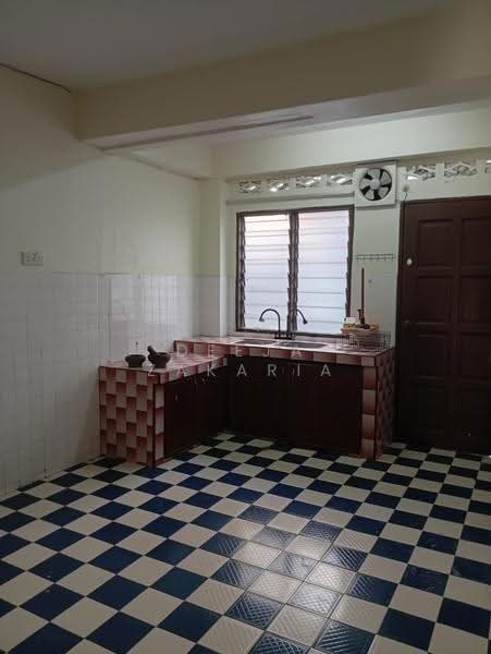 2-storey Terraced House for Sale in Taman Rasah Jaya (Rasah) - Deeja Zakaria - Kitchen - PropertyGuru.com.my