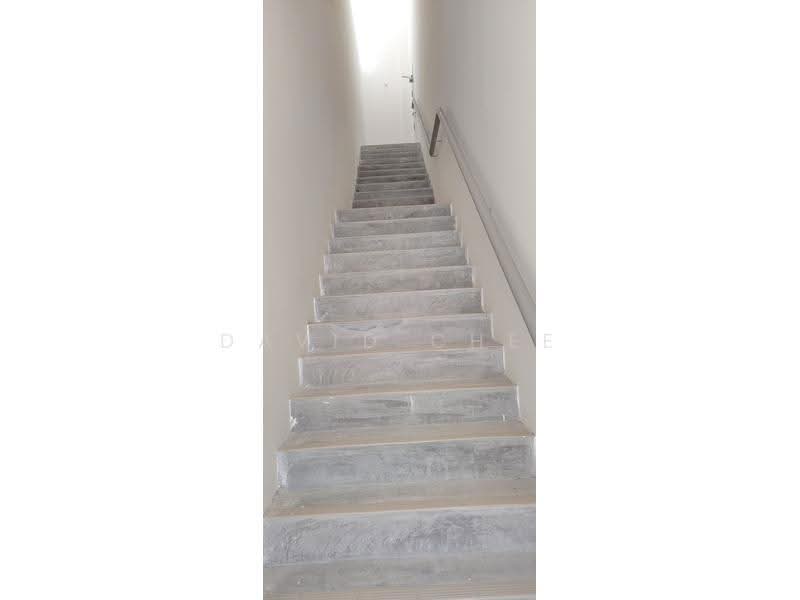 Shop for Rent in Kajang (Selangor) - David Chee - Corridor - PropertyGuru.com.my