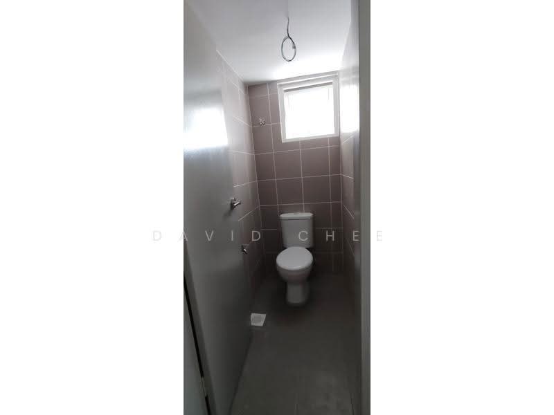 Shop for Rent in Kajang (Selangor) - David Chee - Bathroom - PropertyGuru.com.my