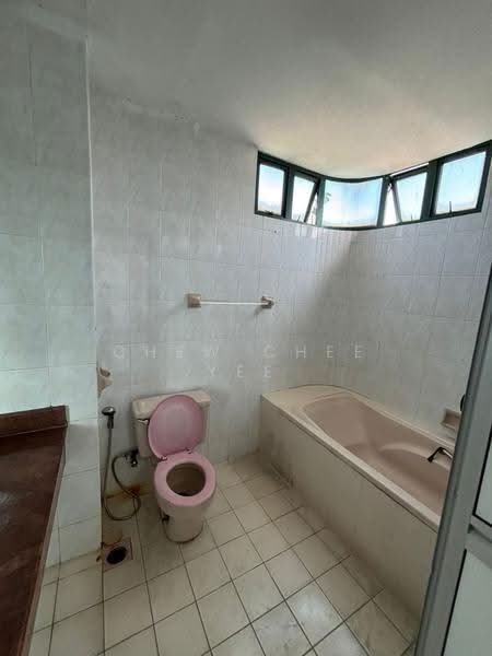 Condominium for Rent at The Wadihana - Chew Chee Yee - Bathroom - PropertyGuru.com.my
