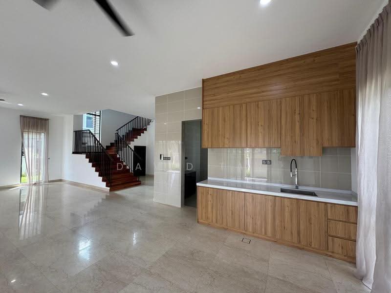 Bungalow House for Rent in Cyberjaya (Selangor) - David Tan - Kitchen - PropertyGuru.com.my