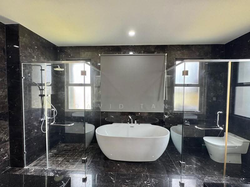 Bungalow House for Rent in Cyberjaya (Selangor) - David Tan - Bathroom - PropertyGuru.com.my