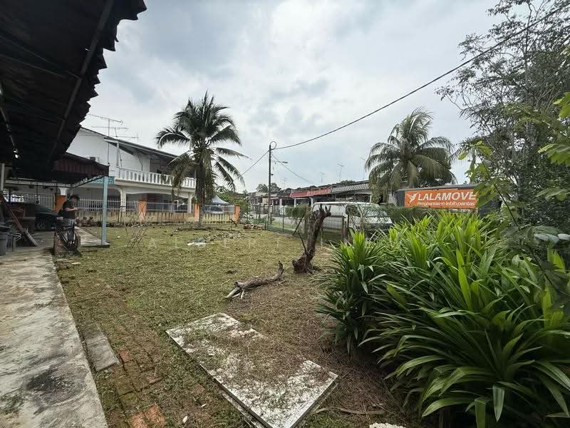 2-storey Terraced House for Sale in Taman Kulai (Kulai) - Albert Liew - Exterior - PropertyGuru.com.my