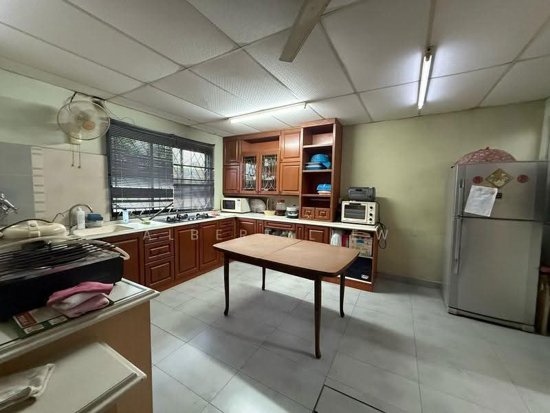 2-storey Terraced House for Sale in Taman Kulai (Kulai) - Albert Liew - Kitchen - PropertyGuru.com.my