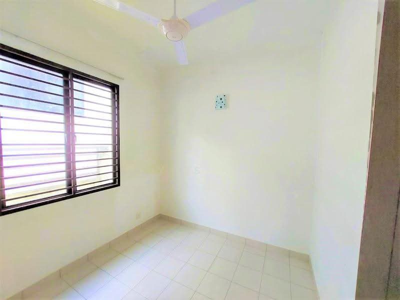 2-storey Terraced House for Sale in Alam Impian (Shah Alam) - Yus . - Utitlity Room Ground Floor - PropertyGuru.com.my