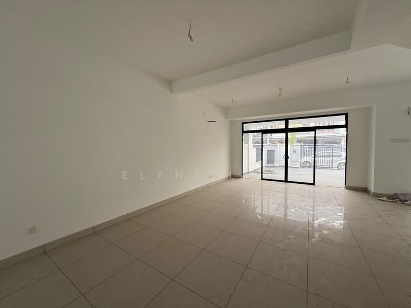 2-storey Terraced House for Sale in Johor Bahru (Johor) - Elynn Lam - Living Room - PropertyGuru.com.my