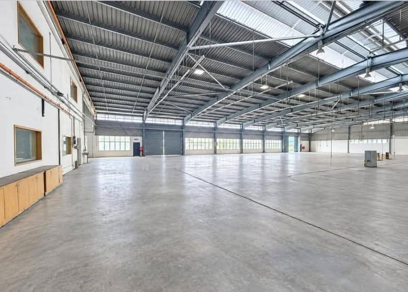 Warehouse for Rent in Seksyen 26 (Shah Alam) - Jennifer Chin - Interior - PropertyGuru.com.my