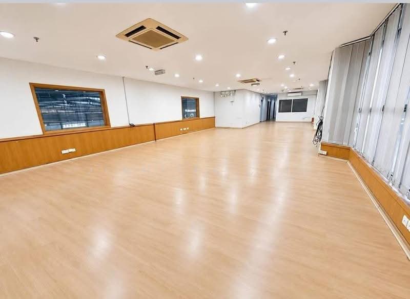 Warehouse for Rent in Seksyen 26 (Shah Alam) - Jennifer Chin - Interior - PropertyGuru.com.my