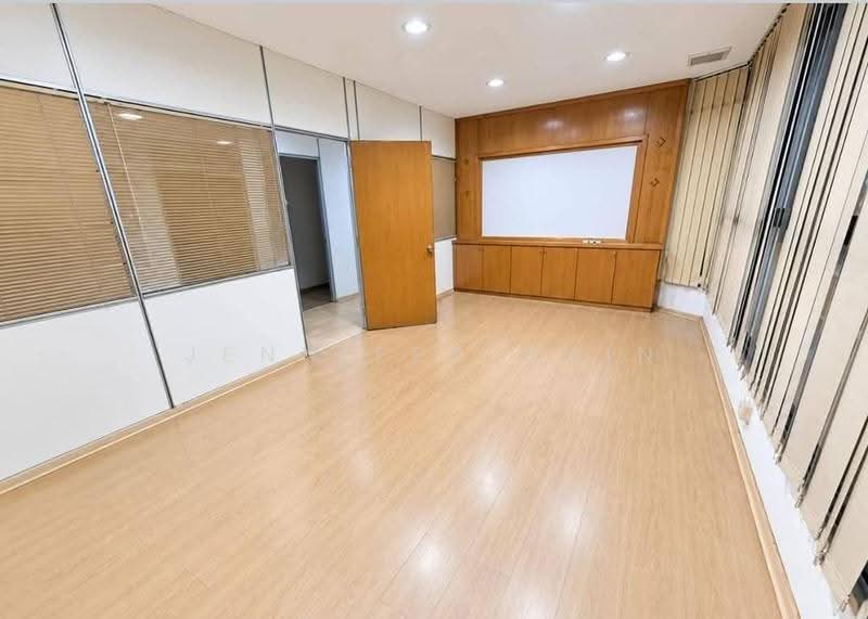 Warehouse for Rent in Seksyen 26 (Shah Alam) - Jennifer Chin - Interior - PropertyGuru.com.my