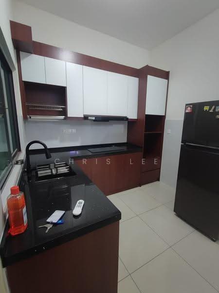 Kondominium untuk Disewa di Brezza Hill - Chris Lee - Kitchen - PropertyGuru.com.my